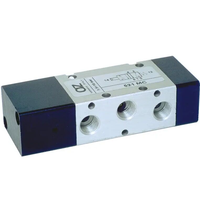 Zawór pneumatyczny 5/2 G1/8 AZ 521 MC (00.027.4) - obrazek 1